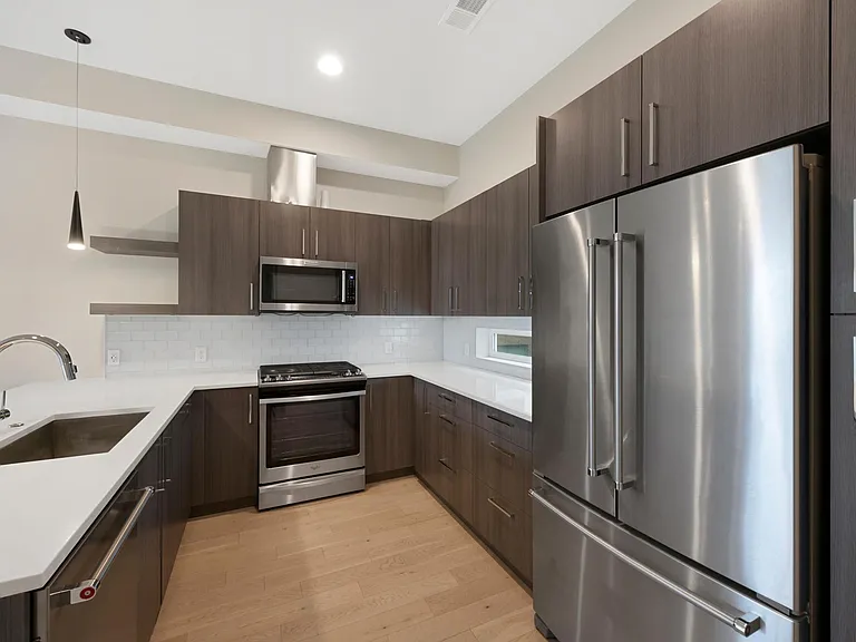 3048 Wilson Ct #2 — Photo 14