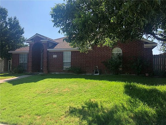 4th image of 10504 Holly Grove Dr