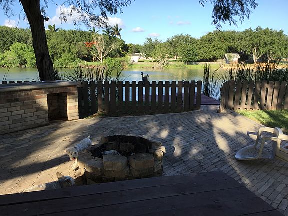 3rd image of 33095 Stadium Dr