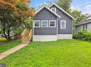 865 N Read Ave, Runnemede, NJ 08078