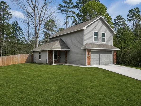 112 Indian Creek Cir, Willis, TX 77378