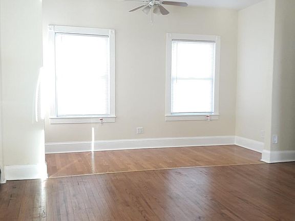 5th image of 250 Central Ave