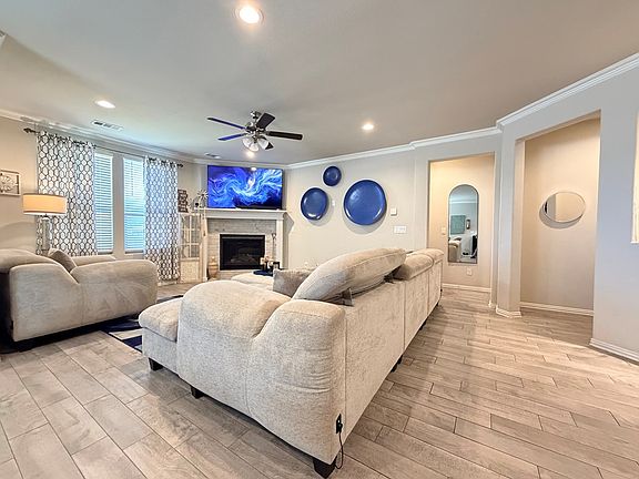 2nd image of 6970 Circle Cross Rd