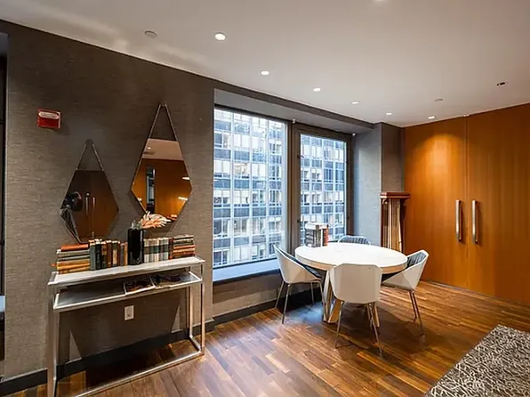 75 Wall Street image 19 of 25