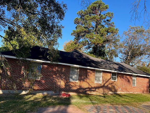 2nd image of 1825 71st Ave