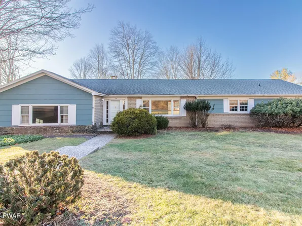 14 Elizabeth Ave, Honesdale, PA 18431