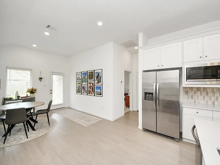 2406 Aquamarine Ln — Photo 14