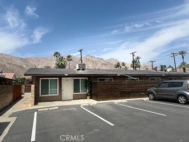 51099 Eisenhower Dr #7 — Photo 4
