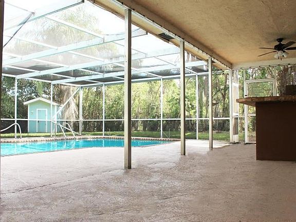 4th image of 2040 Trinidad Ct