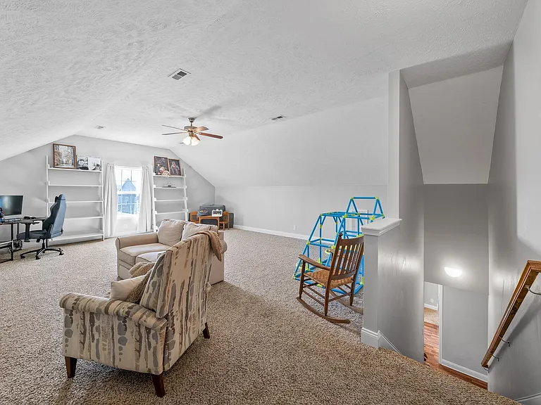 607 Fennec Way — Photo 24