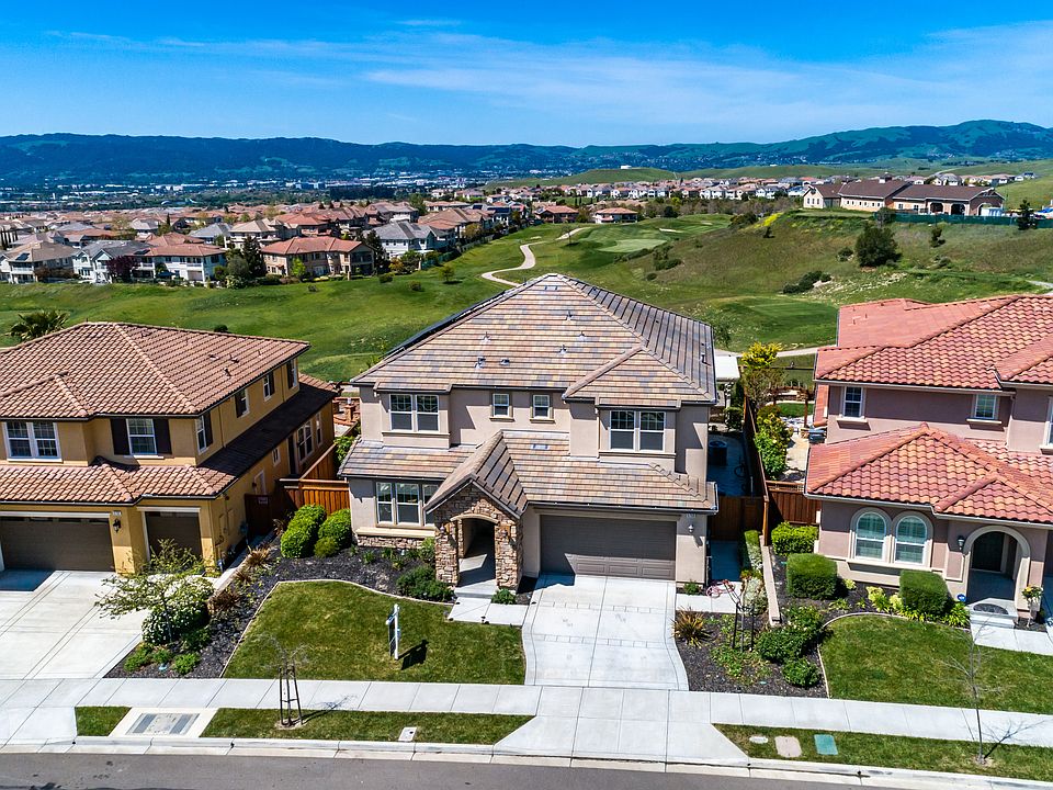1st image of 5758 Avellina Dr