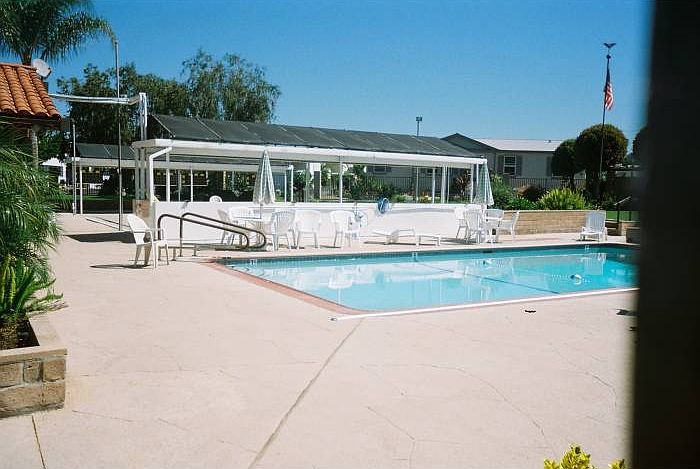 Pool/Jacuzzi