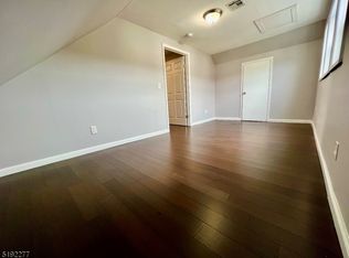 664 Valley St, Orange, NJ 07050