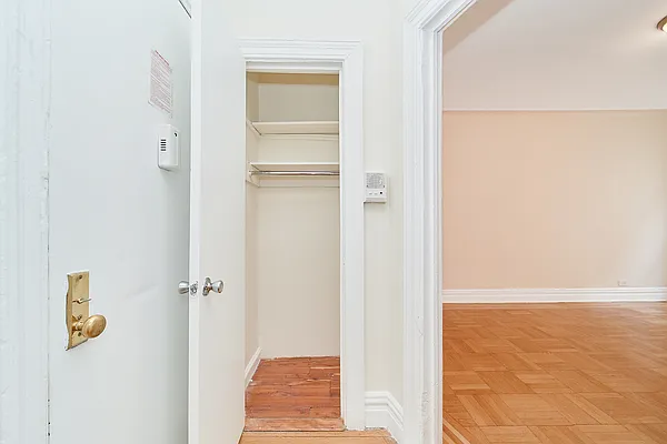 Rented by Living New York | media 16