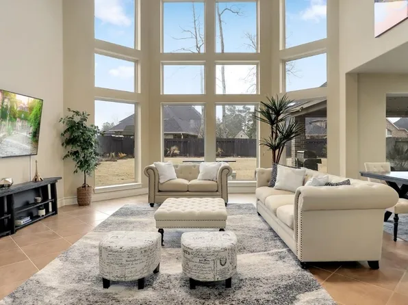 16214 Canova Hill Ln, Houston, TX 77044