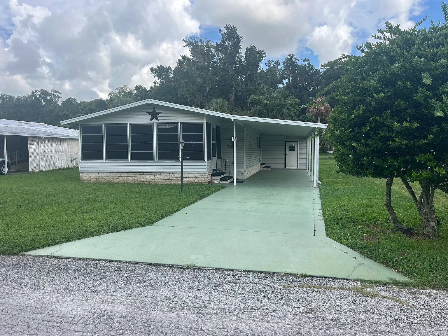 2 bed, 1040 sqft, $1,500 — Photo 1