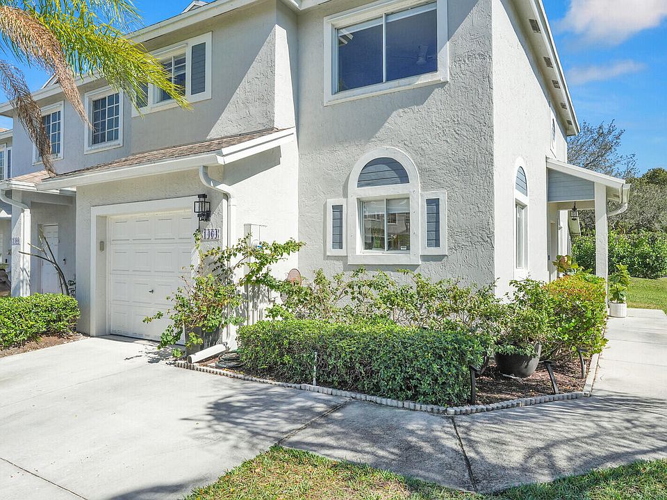 1st image of 1464 SW 47th Avenue