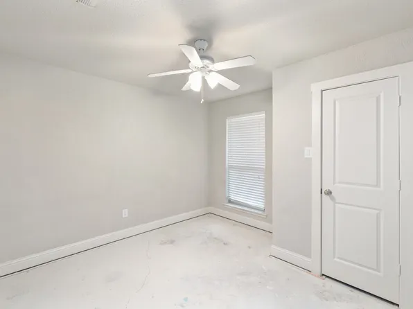 6728 Fair Meadows Dr, North Richland Hills, TX 76182