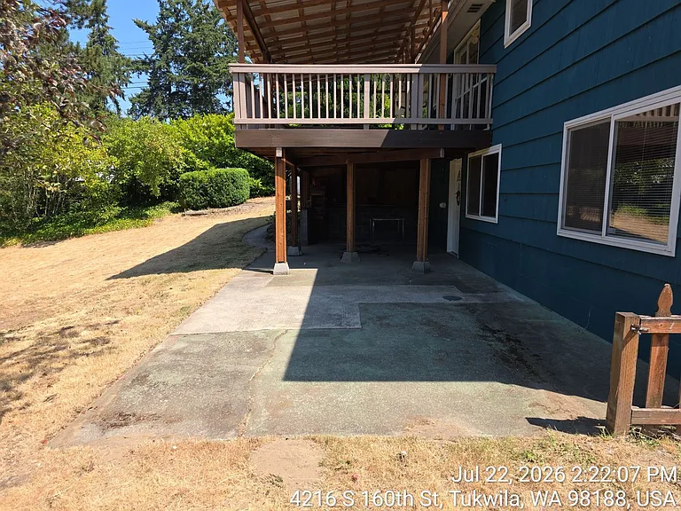 4228 S 160th St — Photo 37