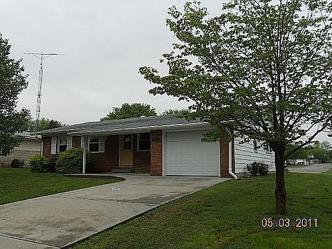 1st image of 611 N Michael St