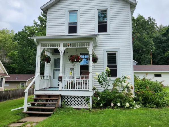 425 Minnesota St, Red Wing, MN 55066