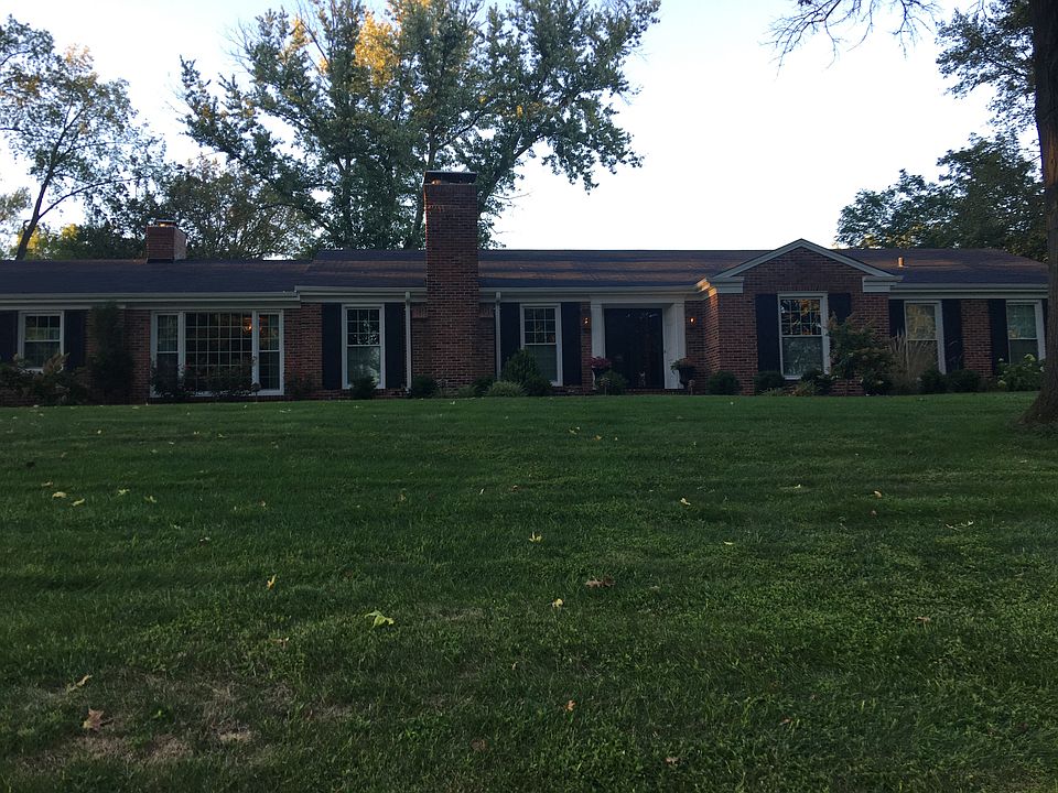 1st image of 629 Oak Valley Dr