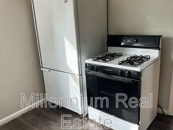 4th image of 26106 Palmer Blvd