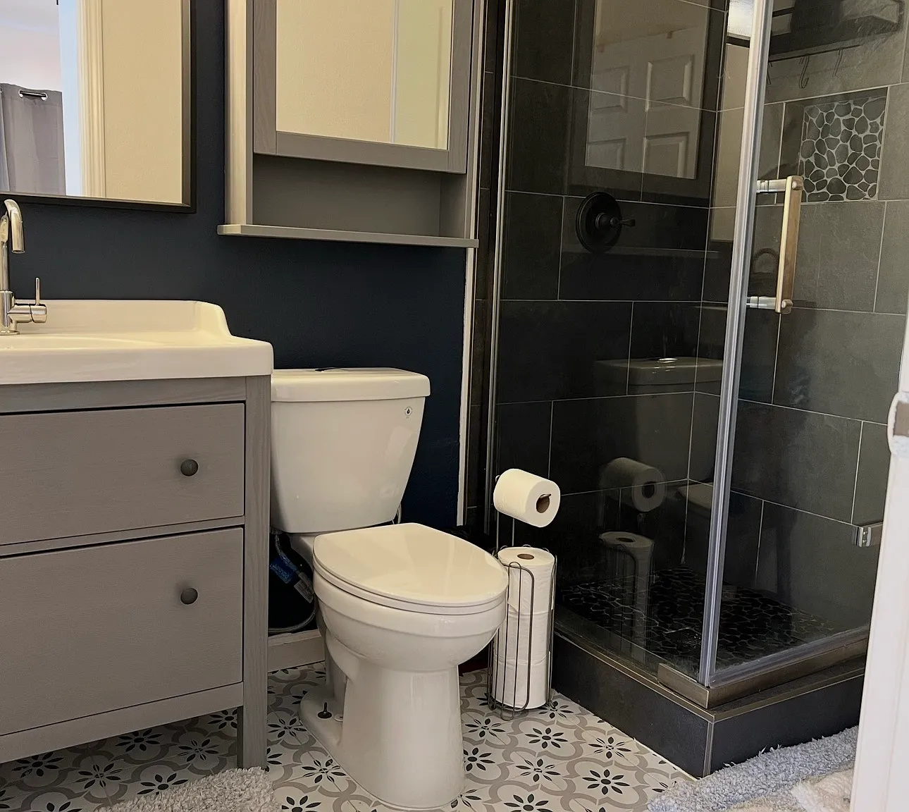 Studio, 450 sqft, $1,950 — Photo 4