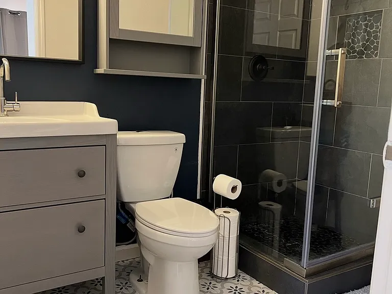 8464 Murietta Ave #8466 — Photo 4