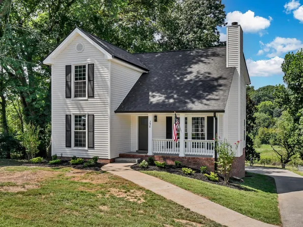 750 W Creek Dr, Clarksville, TN 37040