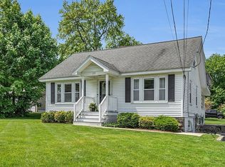 299 South Rd, Bedford, MA 01730