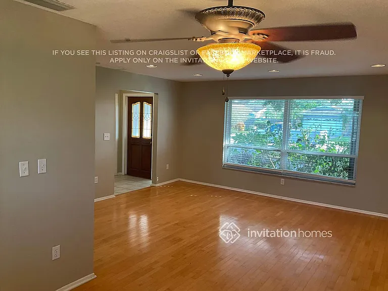 13353 Hacienda Dr — Photo 2