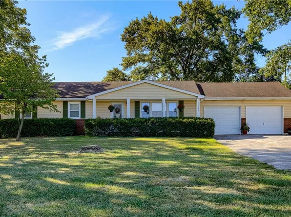 17803 NE 106th St, Liberty, MO 64068