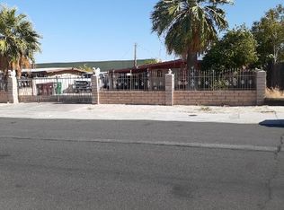 67125 Mission Dr, Cathedral City, CA 92234