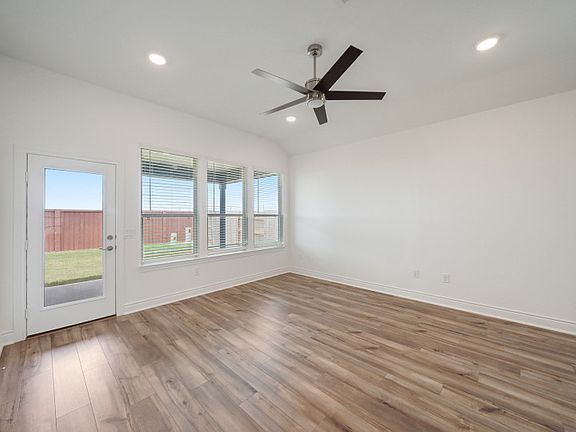 4th image of 7119 Bur Oak Bend Way