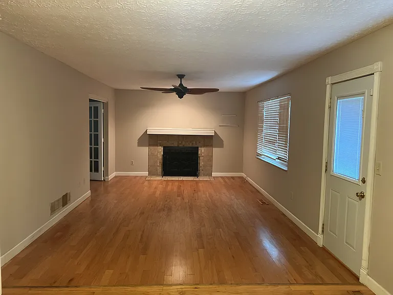 5760 Clear Stream Way — Photo 3