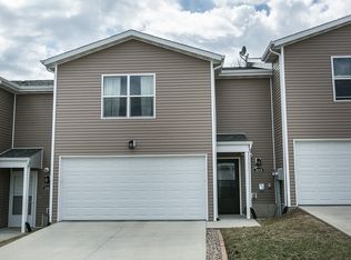 3059 Brunskill Rd, Dubuque, IA 52003