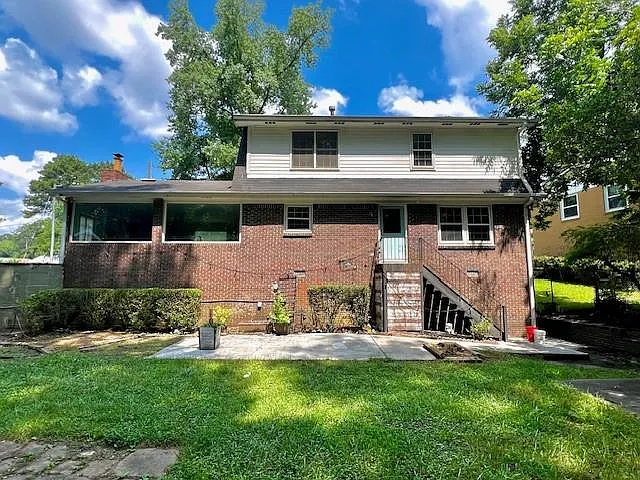 1436 Drayton Woods Dr — Photo 14
