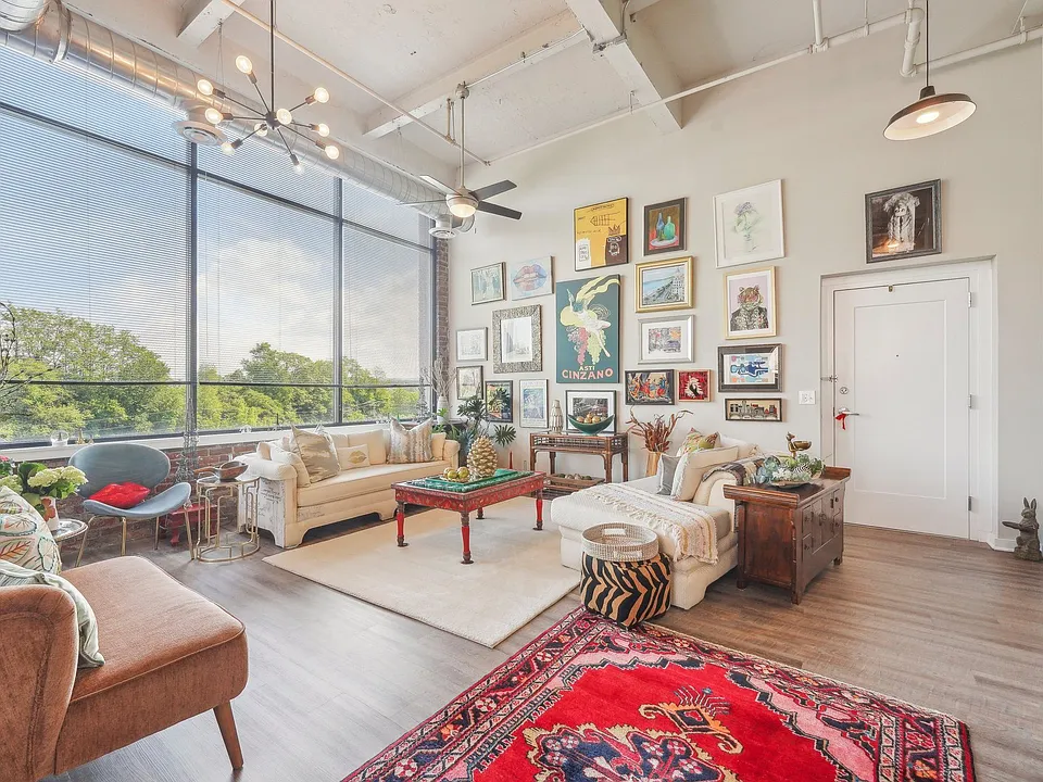 Lofts at Narrow