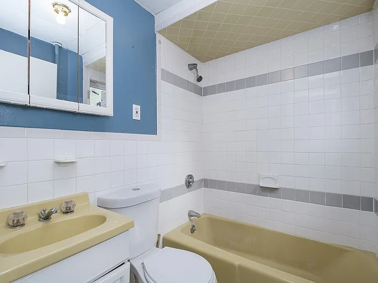 3 Dell St #1 — Photo 8
