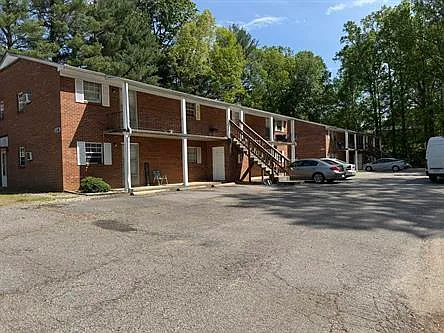 1 bed, 1.0 bath, 500 sqft, $625 — Photo 1
