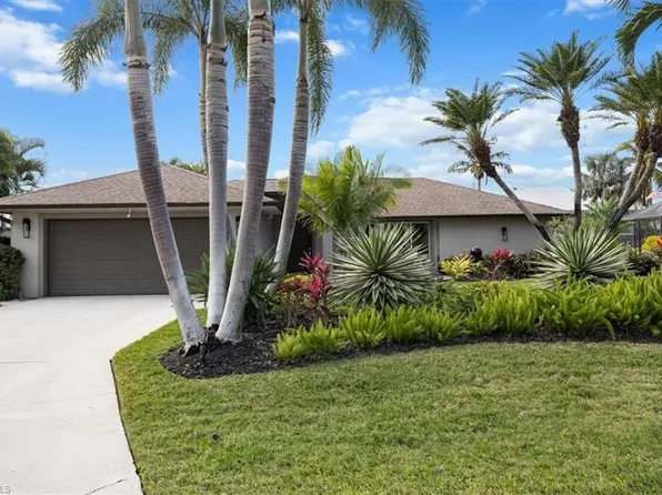 27042 Harbor DR, BONITA SPRINGS, FL 34135