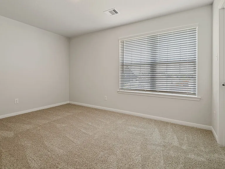 15652 Plum Brook Dr — Photo 13