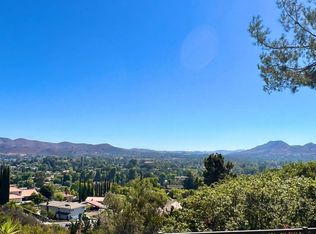 1096 Stoneshead Ct, Westlake Village, CA 91361