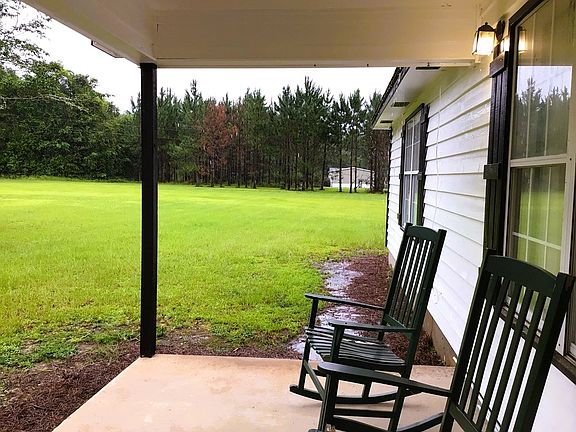 3rd image of 1333 Convick Cir