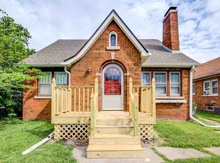 535 26th Ave, Moline, IL 61265