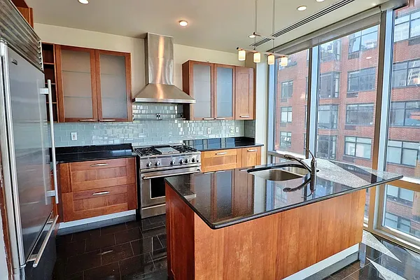 Rented by Pear NYC LLC | media 11