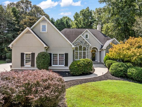 1000 Whisperwood Ln, Anderson, SC 29621