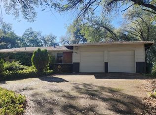 1942 Canyon Rd, Redding, CA 96001