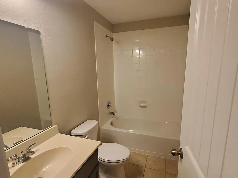 2432 French St — Photo 19